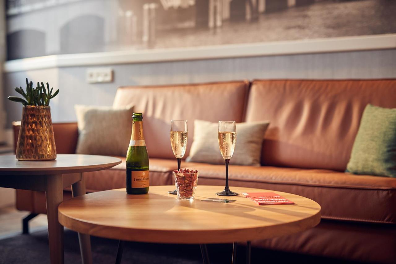 Singel Hotel Амстердам Екстериор снимка